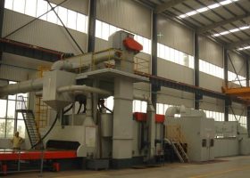 國(guó)慶歸來(lái)，我公司又開(kāi)始像往常一樣大量生產(chǎn)各種型號(hào)的拋丸機(jī)啦